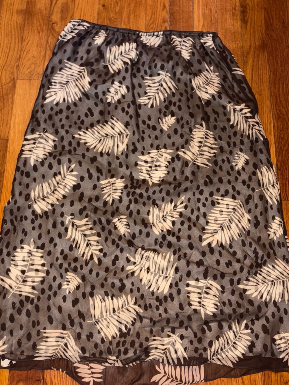 Josephine Chaus Black and White Leaf Print Midi Skirt